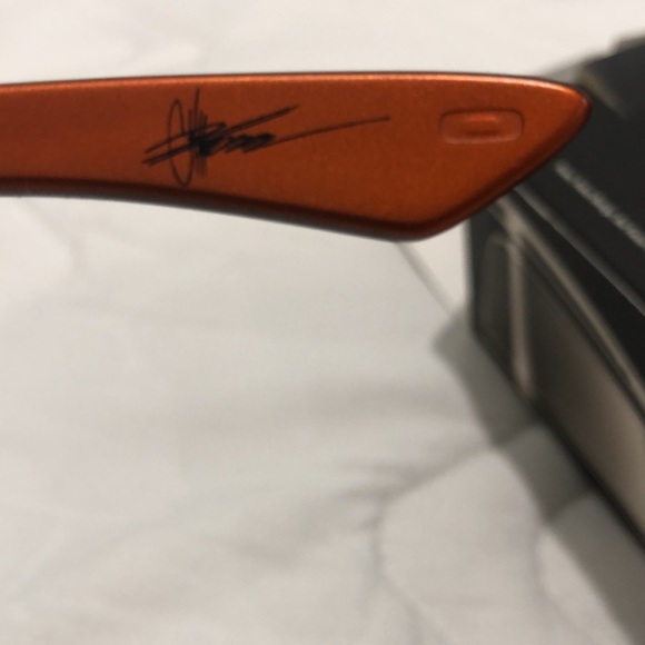 Chip foose design Jupiter Oakley’s - Picture 8 of 8